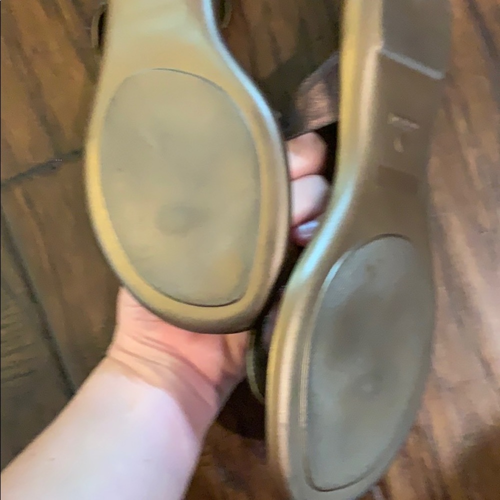 Talbots flip flops - Picture 4 of 5